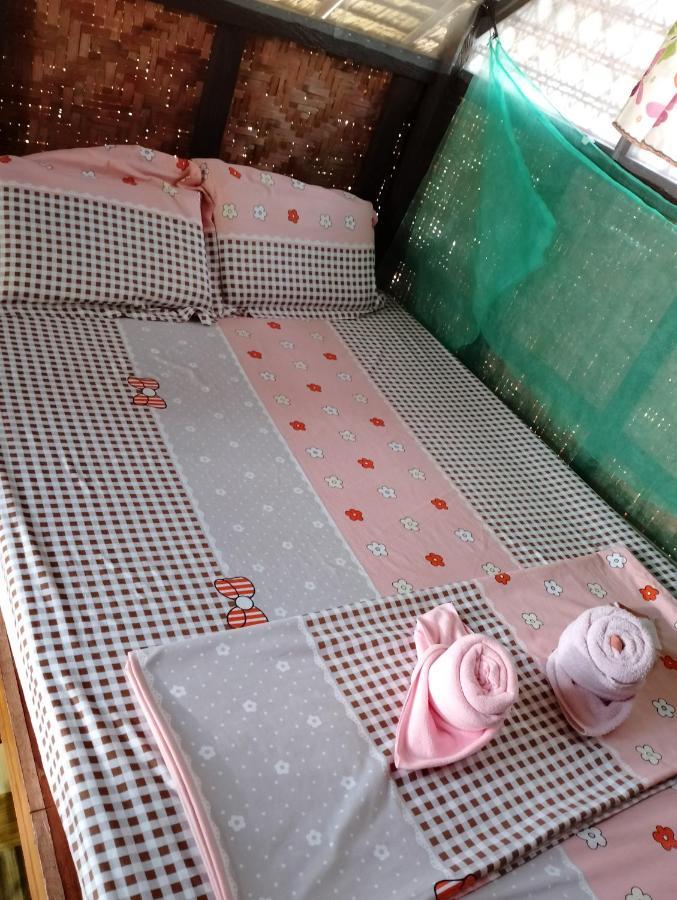 Lhoyjean Garden Hostel Batuan Экстерьер фото
